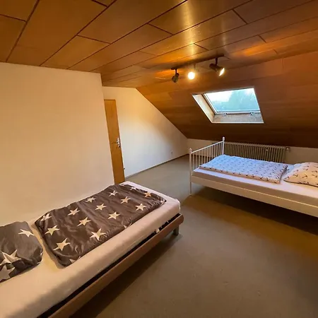 Apartamento Bonn-beuel Zentrale Mit Parkplaetzen *